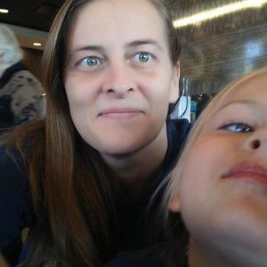 Meet your Posher, Robin